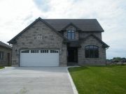 49 Penetangore Row, Kincardine ~ Re/Max Land Exchange Ltd., Brokerage